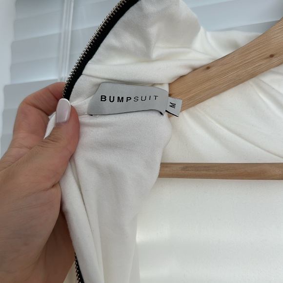 Dress - Picture 9 of 11